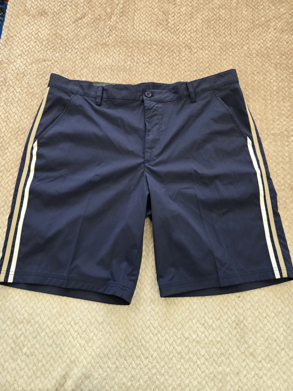 IZOD Men's Navy Golf Shorts with Side Stripe Size 42